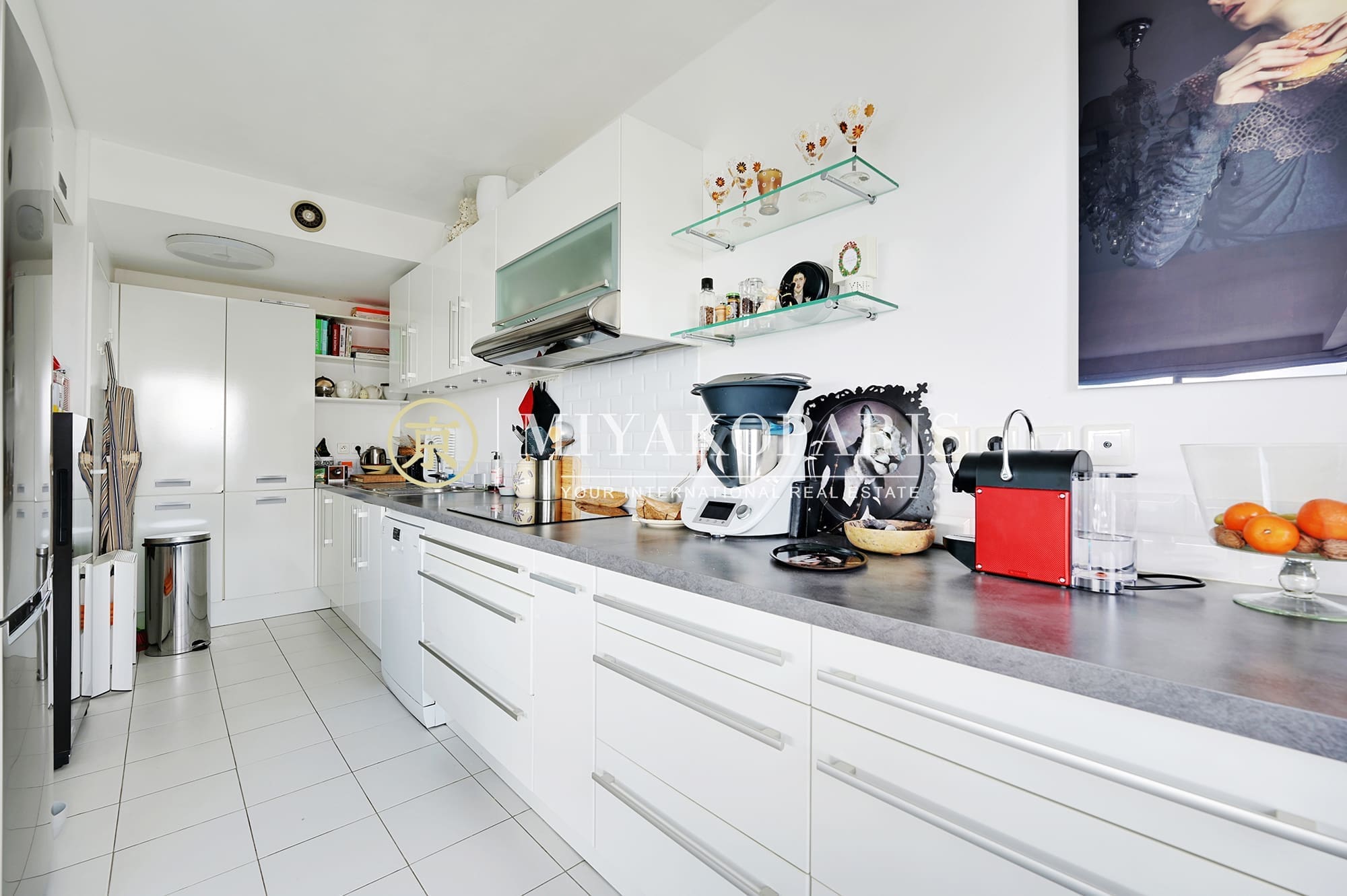 logo (9)